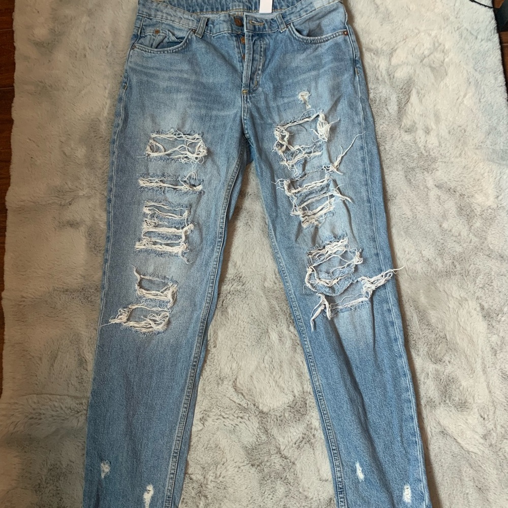 H&M boyfriend cut jeans